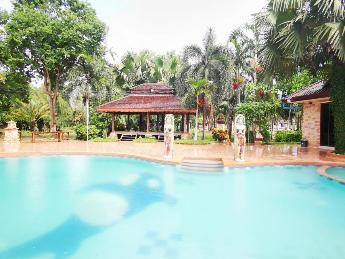 Rs Phong Riverside Resort Кхон Каен Екстериор снимка