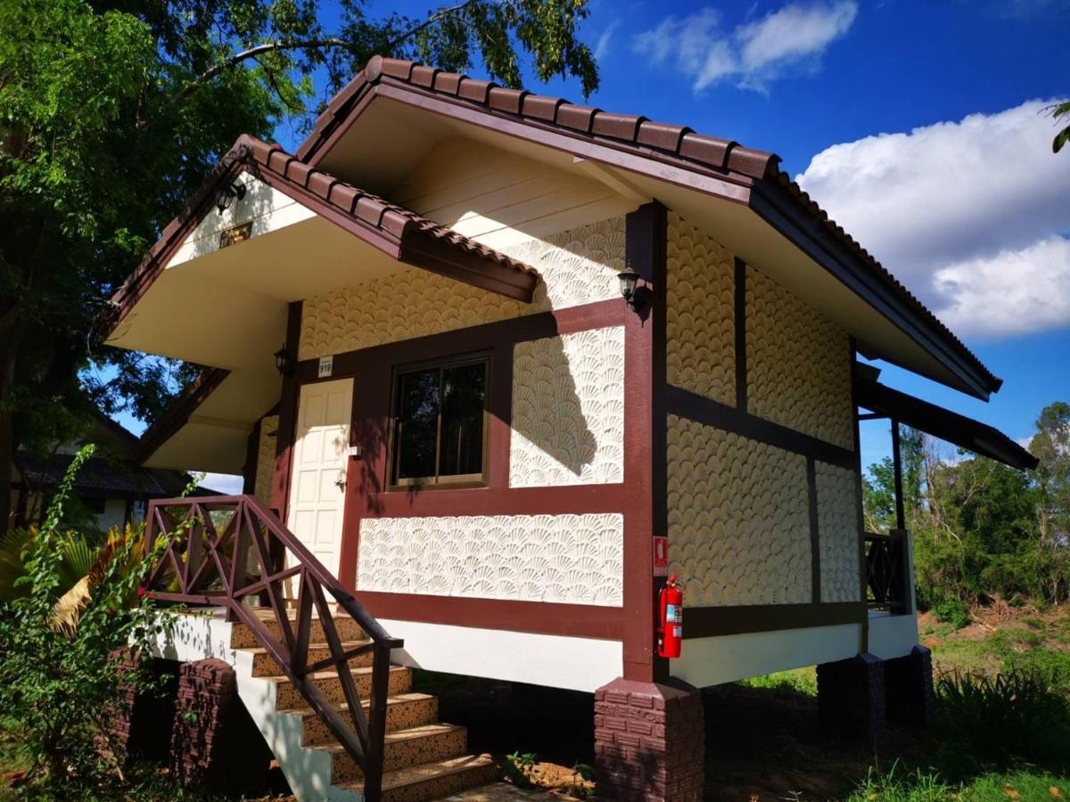 Rs Phong Riverside Resort Кхон Каен Екстериор снимка