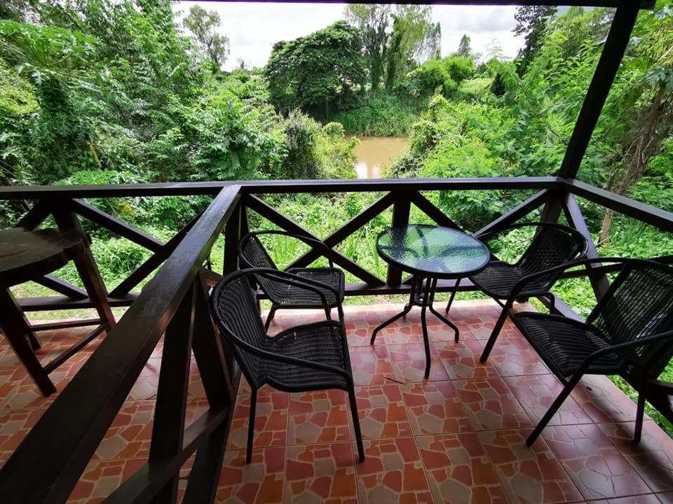 Rs Phong Riverside Resort Кхон Каен Екстериор снимка