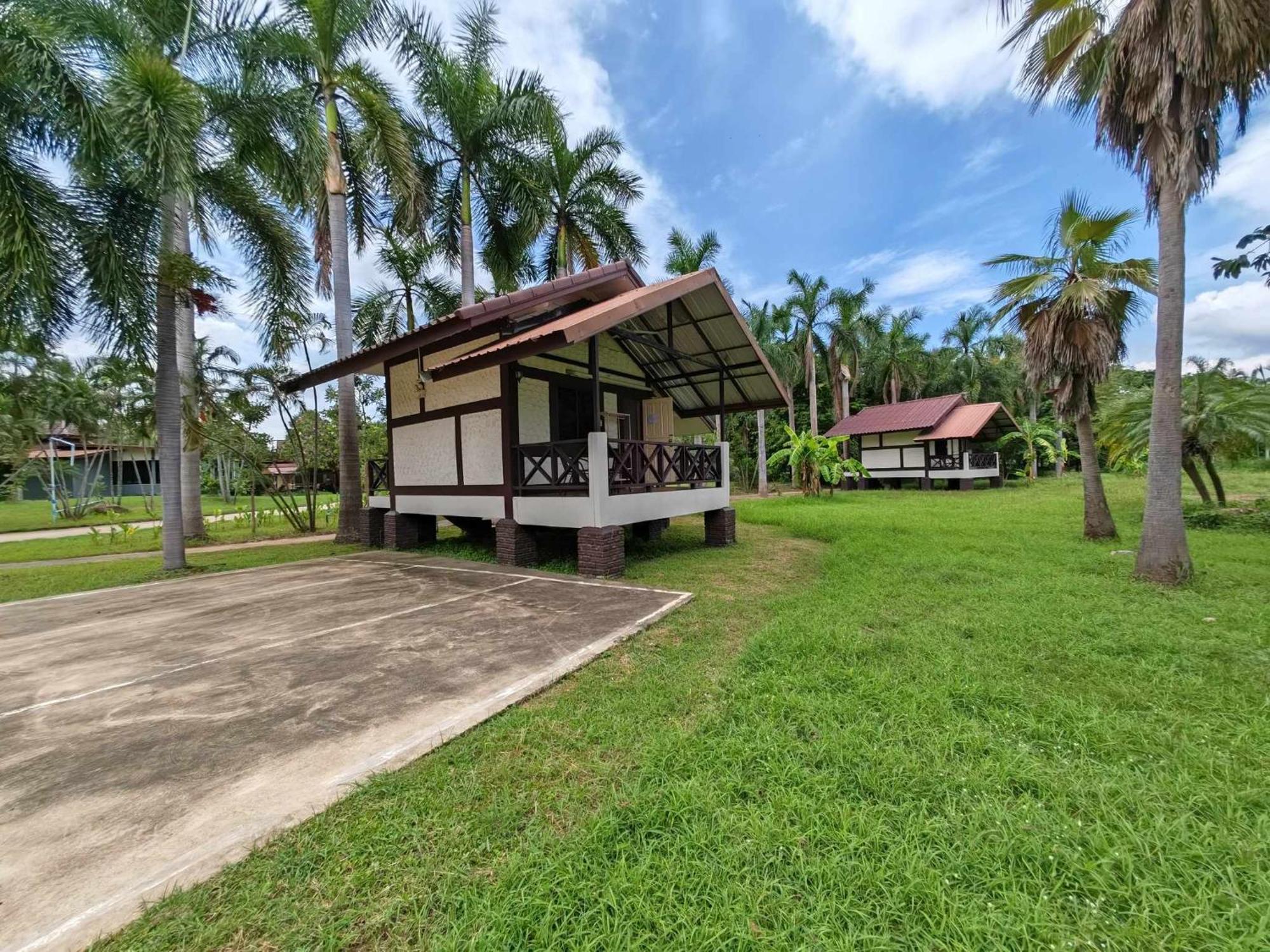 Rs Phong Riverside Resort Кхон Каен Екстериор снимка