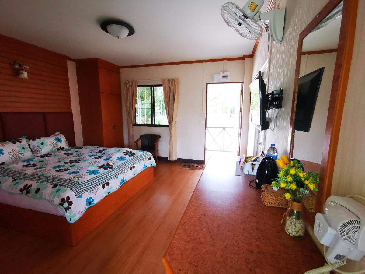 Rs Phong Riverside Resort Кхон Каен Екстериор снимка